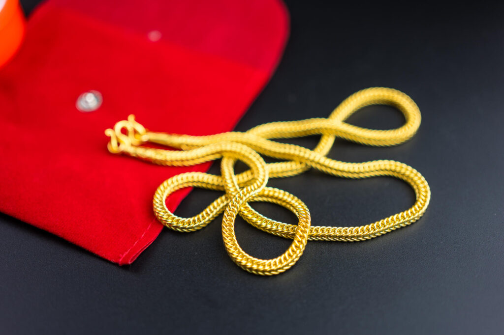 gold chain repair